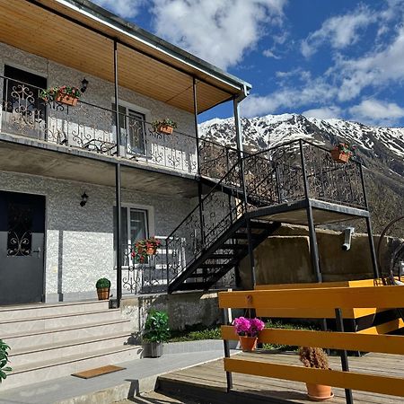 Hotel Elia Kazbegi 외부 사진