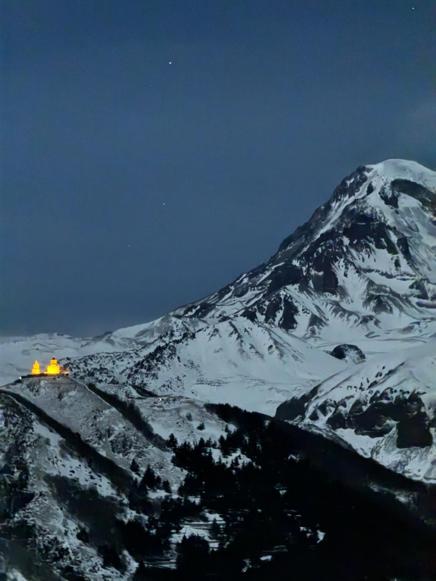 Hotel Elia Kazbegi 외부 사진