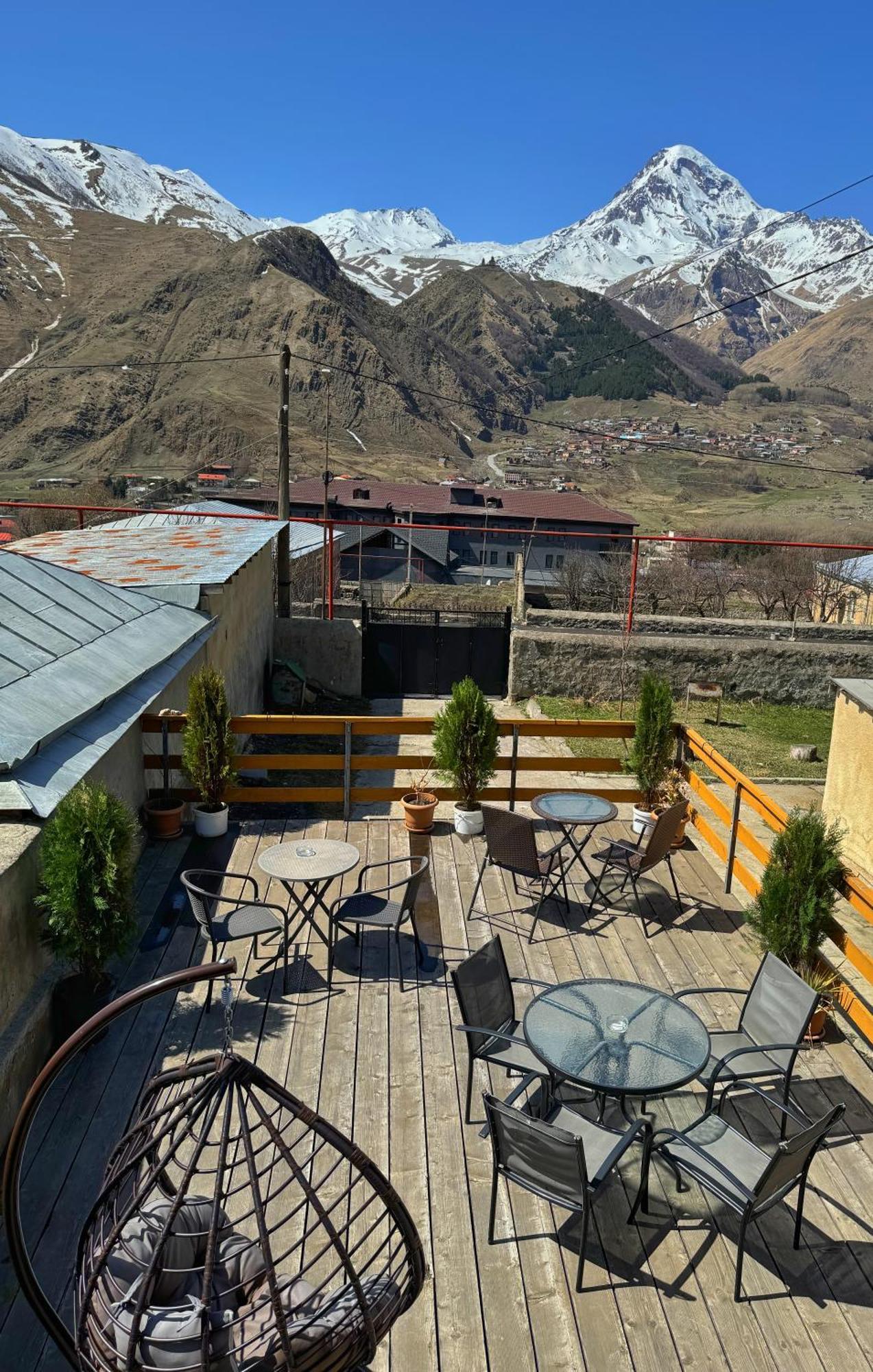 Hotel Elia Kazbegi 외부 사진
