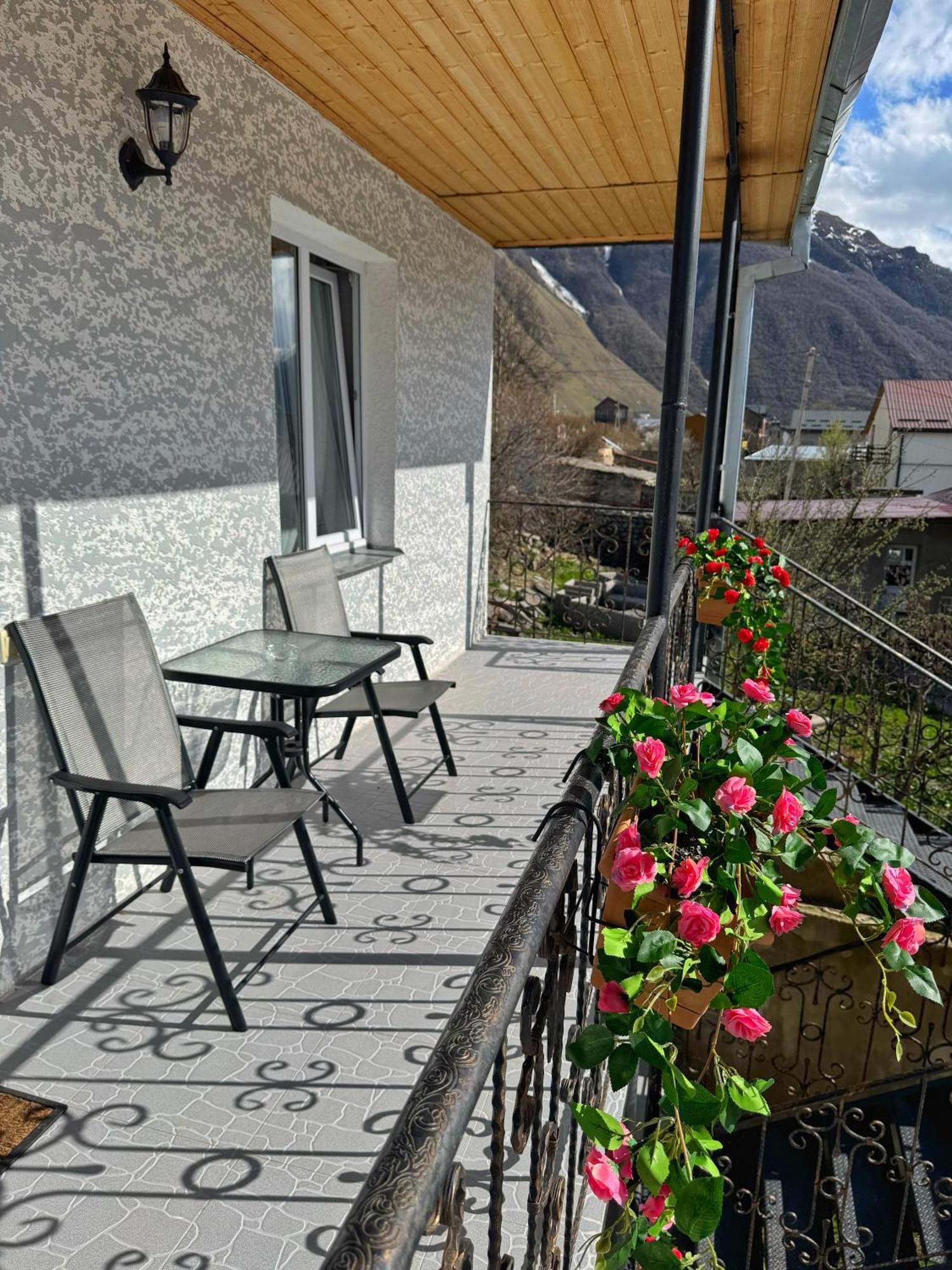Hotel Elia Kazbegi 외부 사진
